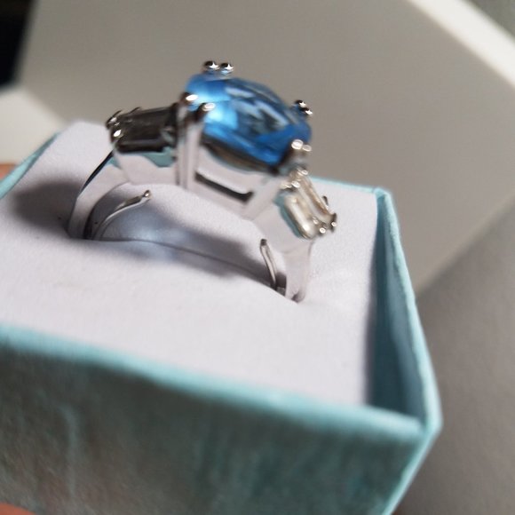 Sterling NV Topaz Ring November Birthstone - Picture 7 of 13